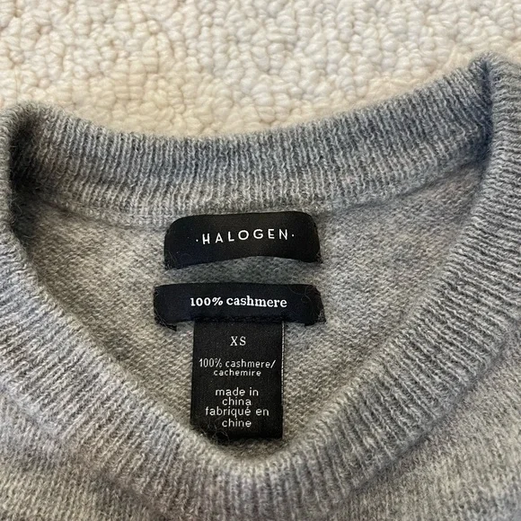 Halogen (Nordstrom) 100% cashmere gray sweater XS - Picture 2 of 5